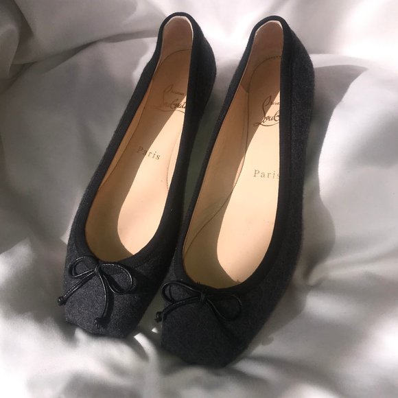 Christian Louboutin Shoes - Christian Louboutin grey wool ballet flats